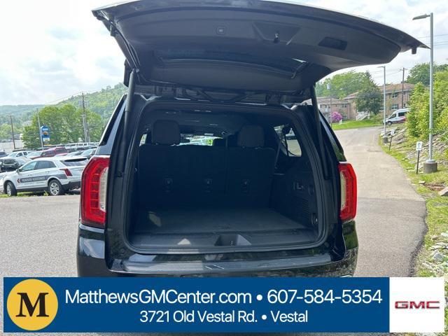 used 2022 GMC Yukon XL car, priced at $55,944