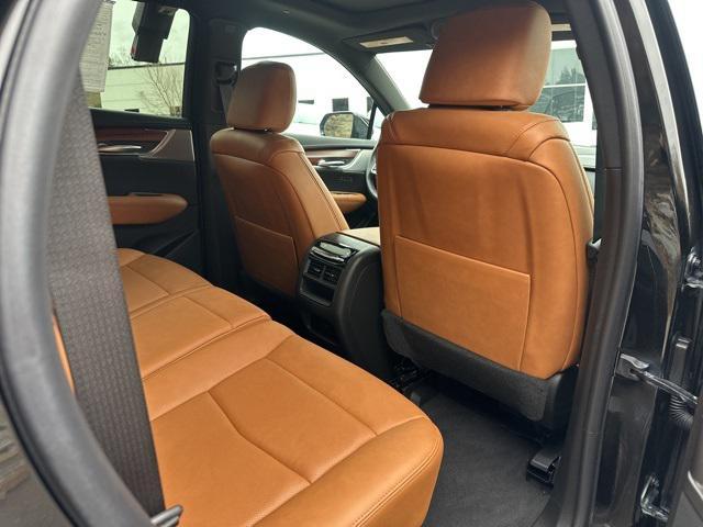 used 2025 Cadillac XT5 car, priced at $50,906