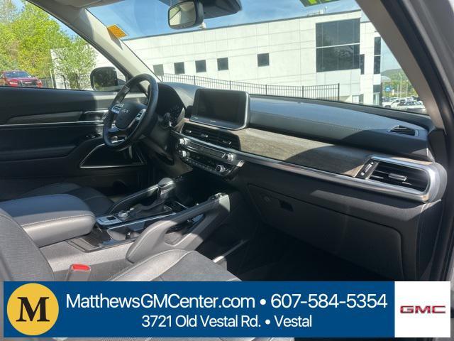 used 2022 Kia Telluride car, priced at $37,957