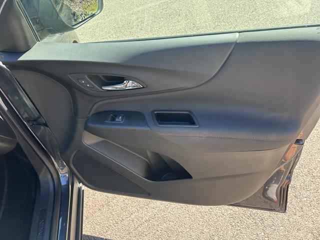 used 2022 Chevrolet Equinox car, priced at $24,942