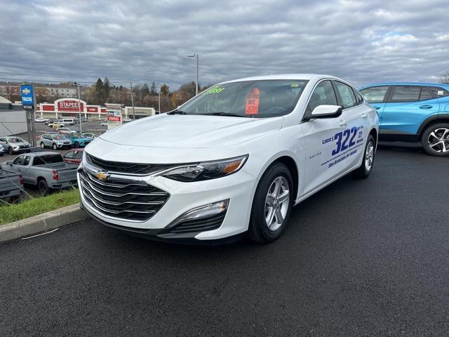 new 2025 Chevrolet Malibu car, priced at $25,998