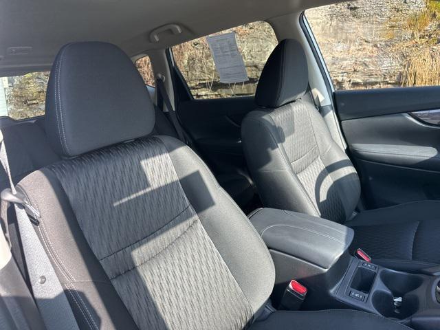 used 2019 Nissan Rogue car, priced at $17,971