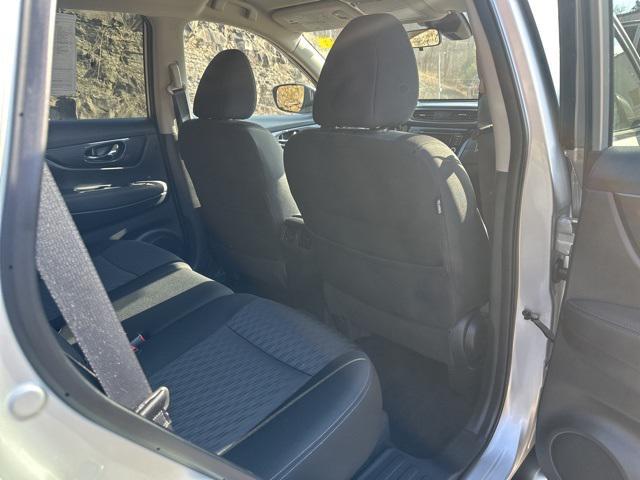 used 2019 Nissan Rogue car, priced at $17,971