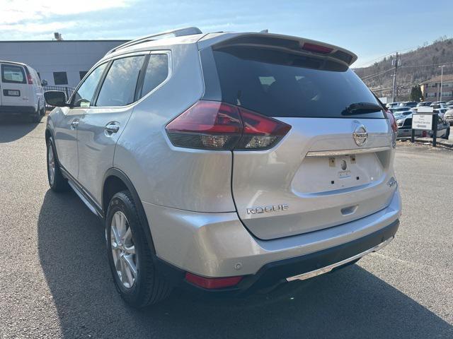 used 2019 Nissan Rogue car, priced at $17,971