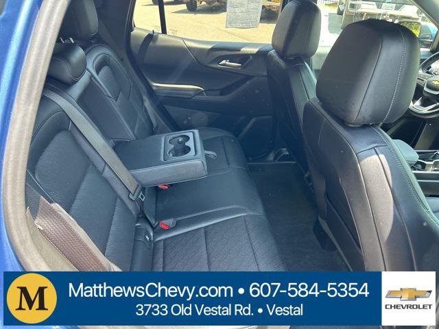 used 2025 Chevrolet Equinox car, priced at $32,904