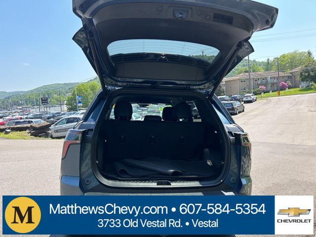 used 2025 Chevrolet Equinox car, priced at $32,904