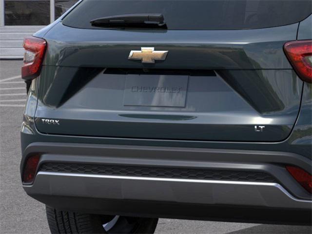 new 2025 Chevrolet Trax car