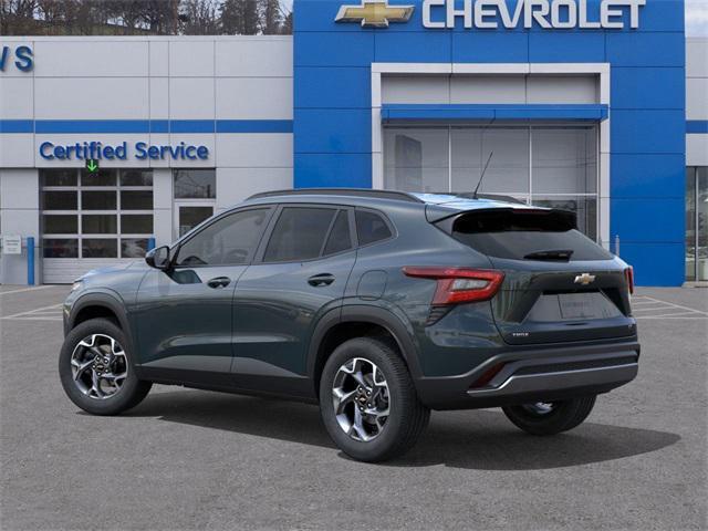 new 2025 Chevrolet Trax car