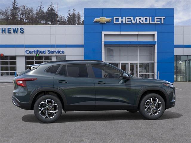 new 2025 Chevrolet Trax car