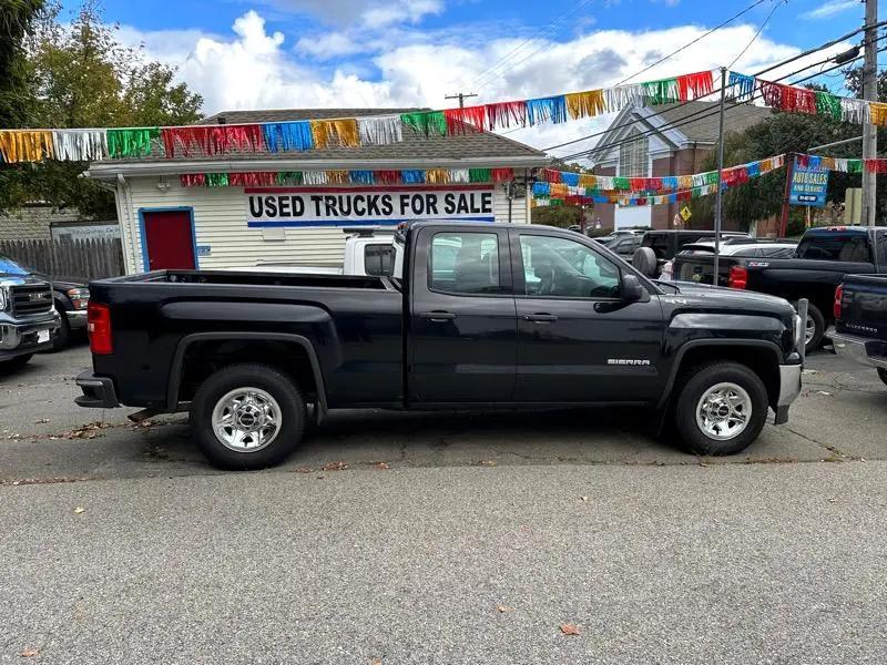 used 2017 GMC Sierra 1500 car, priced at $15,995