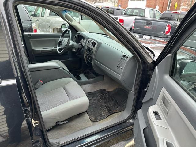 used 2007 Dodge Dakota car, priced at $7,995