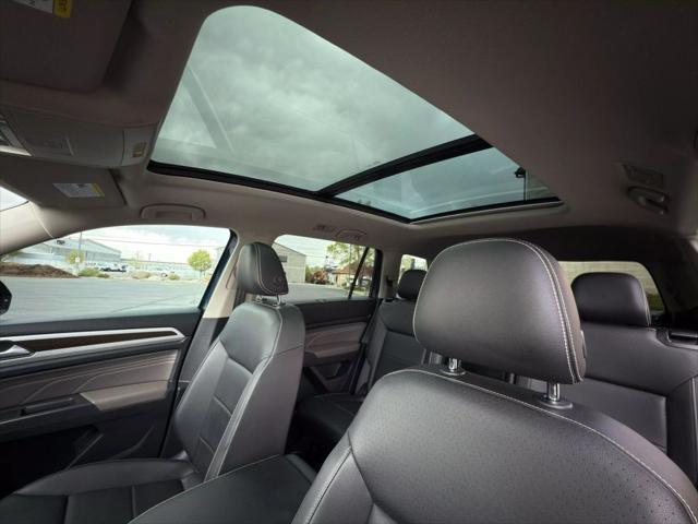 used 2021 Volkswagen Atlas car, priced at $18,999