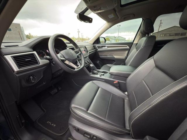used 2021 Volkswagen Atlas car, priced at $18,999