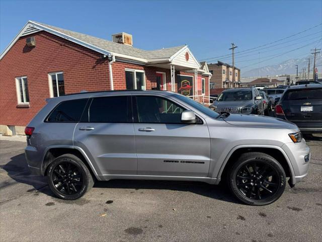 used 2021 Jeep Grand Cherokee car, priced at $17,499