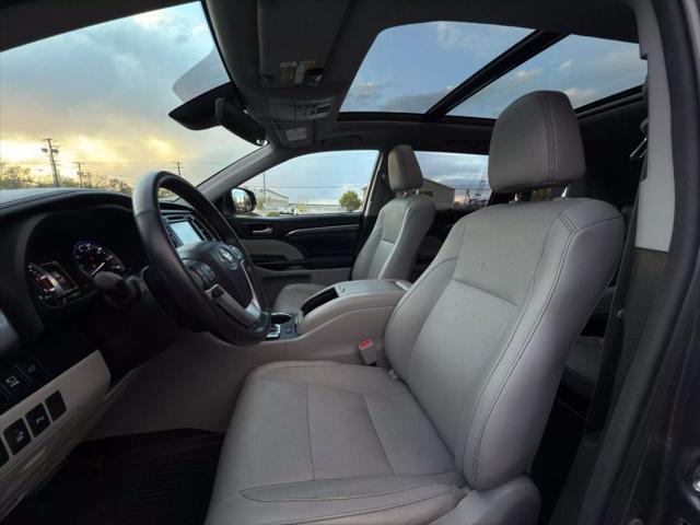 used 2018 Toyota Highlander car, priced at $23,999