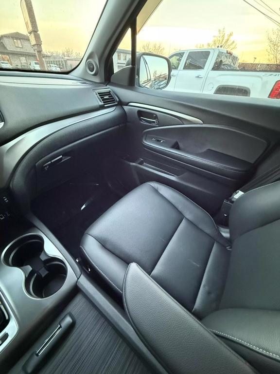 used 2019 Honda Ridgeline car, priced at $21,999