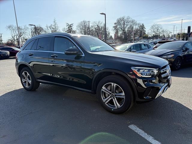 used 2020 Mercedes-Benz GLC 300 car