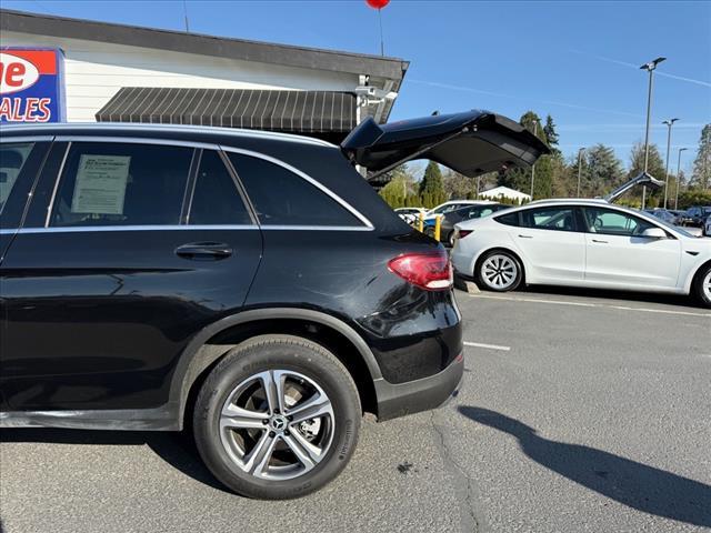 used 2020 Mercedes-Benz GLC 300 car