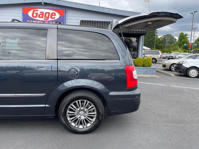 used 2014 Chrysler Town & Country car, priced at $8,888