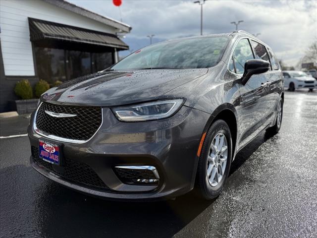 used 2022 Chrysler Pacifica car