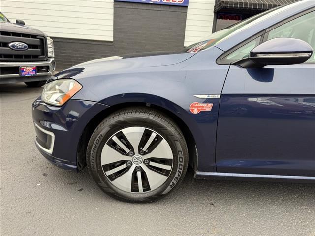 used 2016 Volkswagen e-Golf car, priced at $11,460