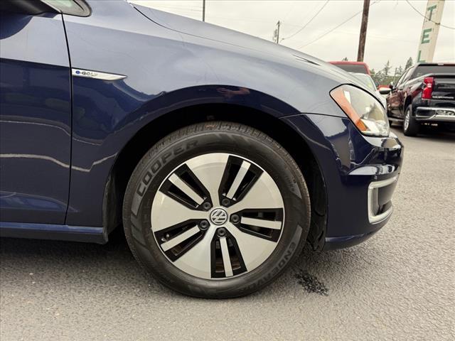 used 2016 Volkswagen e-Golf car, priced at $11,460