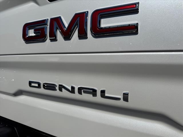 used 2023 GMC Sierra 1500 car, priced at $57,888