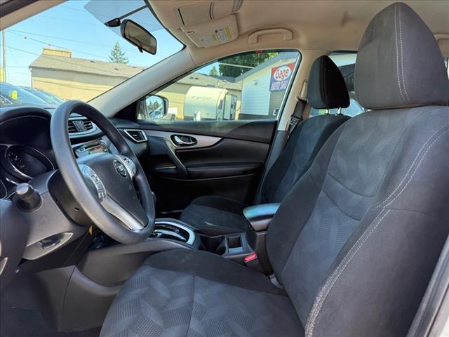used 2016 Nissan Rogue car