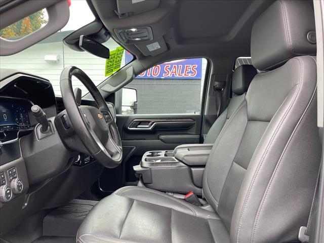 used 2024 Chevrolet Silverado 2500 car