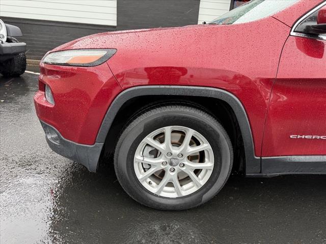 used 2014 Jeep Cherokee car, priced at $11,888