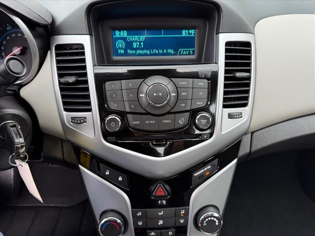 used 2014 Chevrolet Cruze car, priced at $7,888
