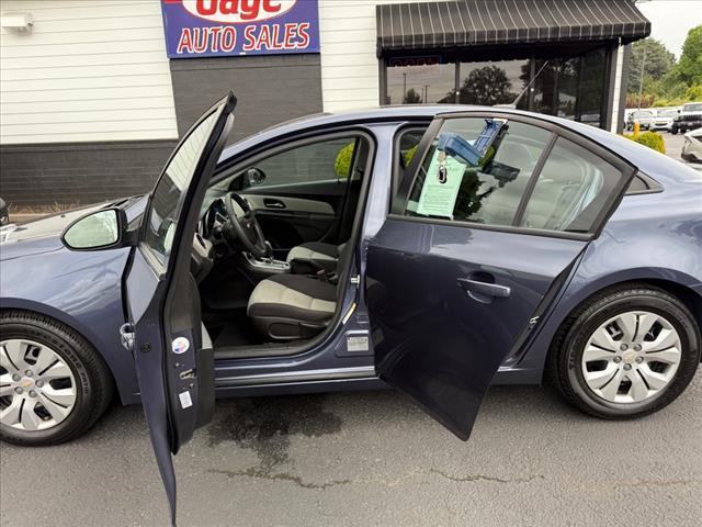 used 2014 Chevrolet Cruze car, priced at $7,888