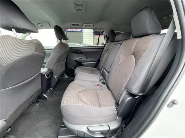 used 2023 Toyota Highlander car, priced at $31,888