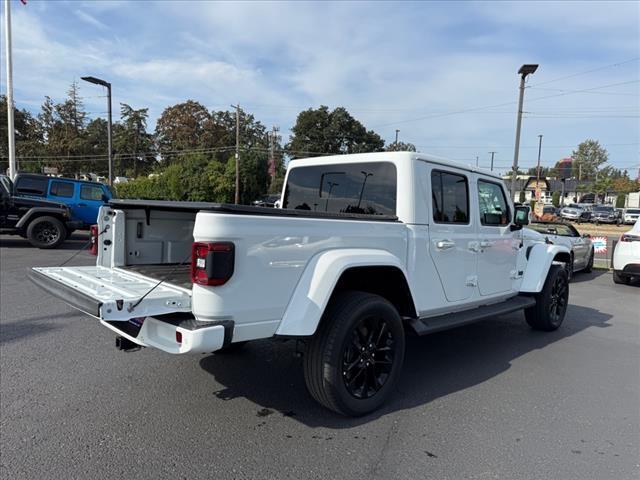 used 2023 Jeep Gladiator car, priced at $34,888