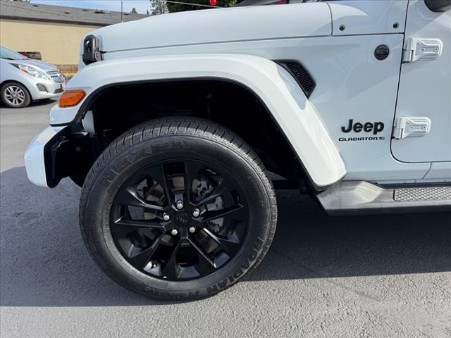 used 2023 Jeep Gladiator car, priced at $34,888