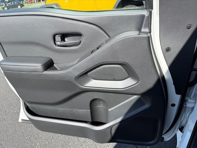used 2023 Nissan Frontier car