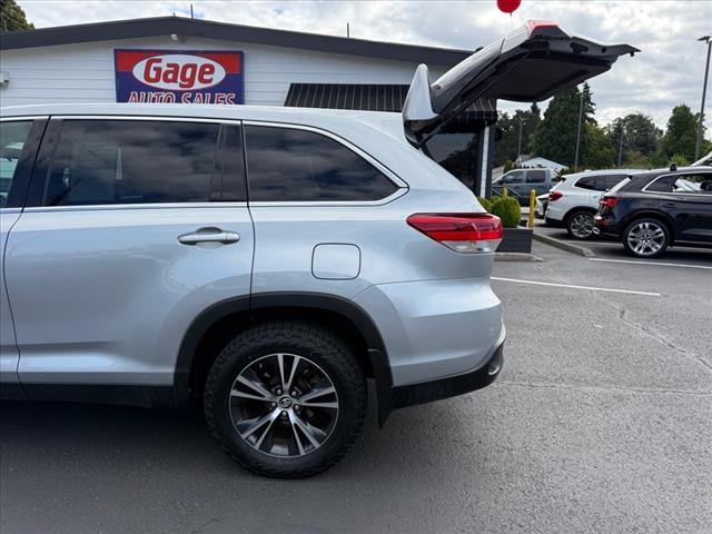 used 2019 Toyota Highlander car, priced at $22,460