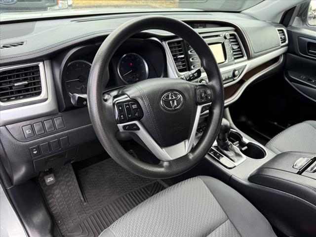 used 2019 Toyota Highlander car, priced at $22,460