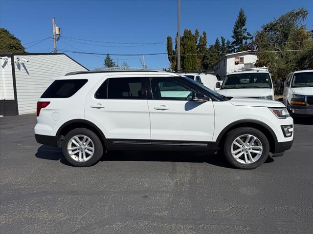 used 2016 Ford Explorer car