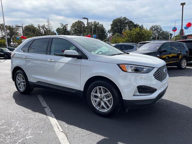 used 2024 Ford Edge car, priced at $27,888