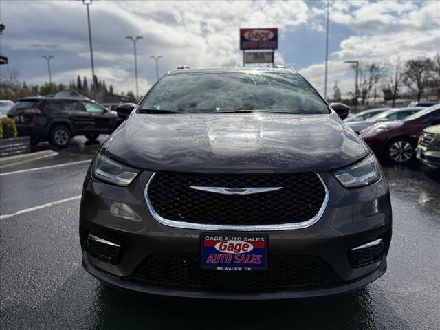 used 2022 Chrysler Pacifica car, priced at $24,000