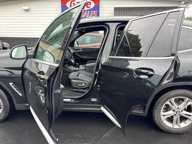 used 2021 BMW X3 car, priced at $22,888