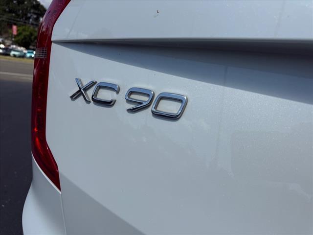 used 2022 Volvo XC90 Recharge Plug-In Hybrid car, priced at $54,888