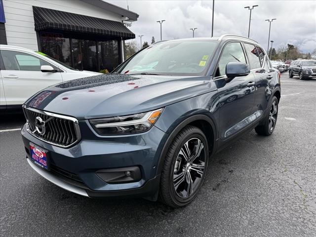 used 2019 Volvo XC40 car, priced at $21,460