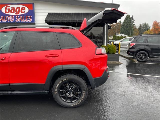 used 2019 Jeep Cherokee car