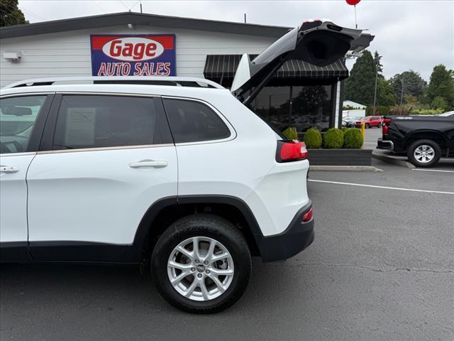 used 2018 Jeep Cherokee car, priced at $13,888