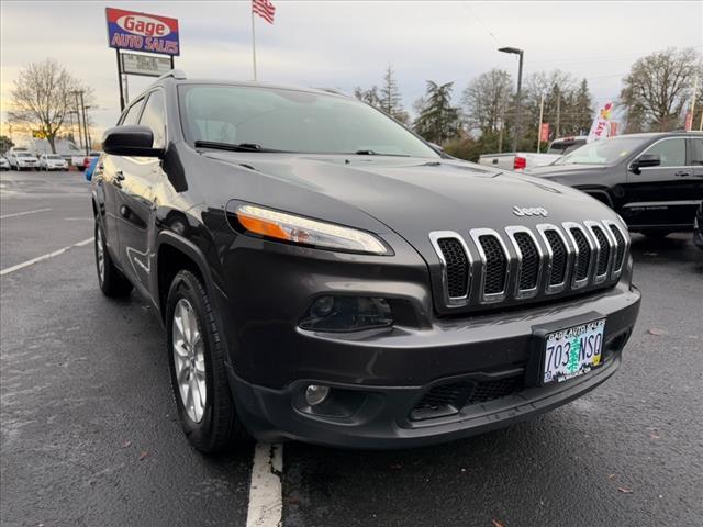 used 2017 Jeep Cherokee car