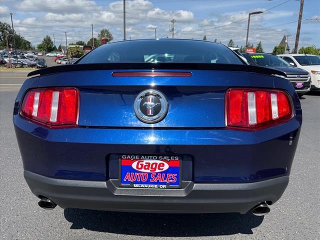 used 2012 Ford Mustang car