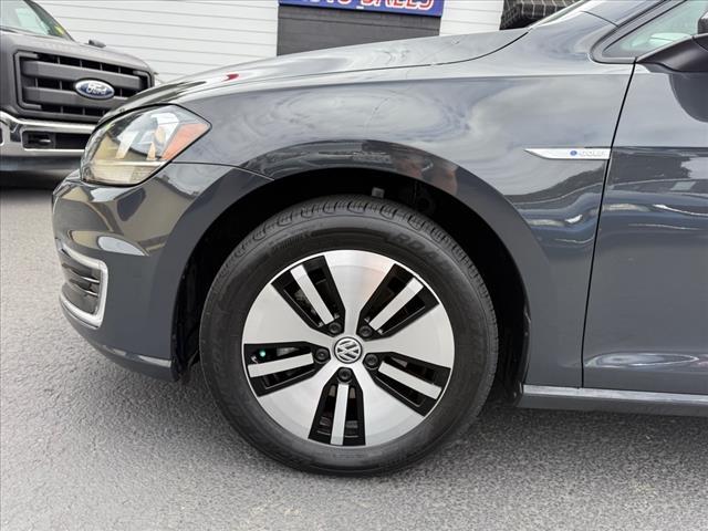used 2019 Volkswagen e-Golf car, priced at $16,888