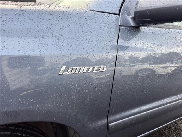 used 2005 Toyota Highlander car, priced at $9,888